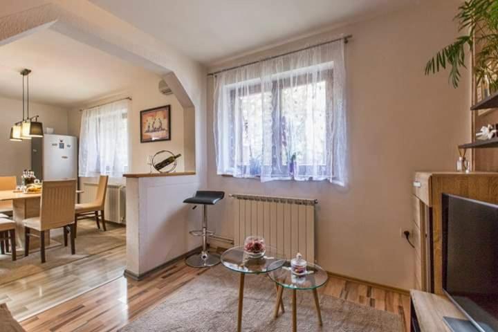 Sunny Lika Holiday home